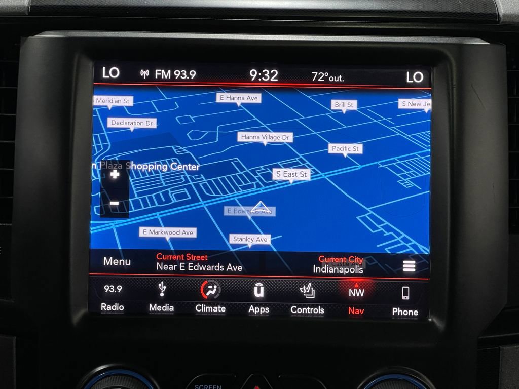 Used 2018 RAM 1500 Rebel w/ Luxury Group image 10