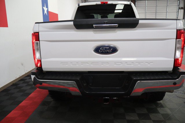 Used 2019 Ford F250 XLT w/ XLT Premium Package AWD/4WD image 26