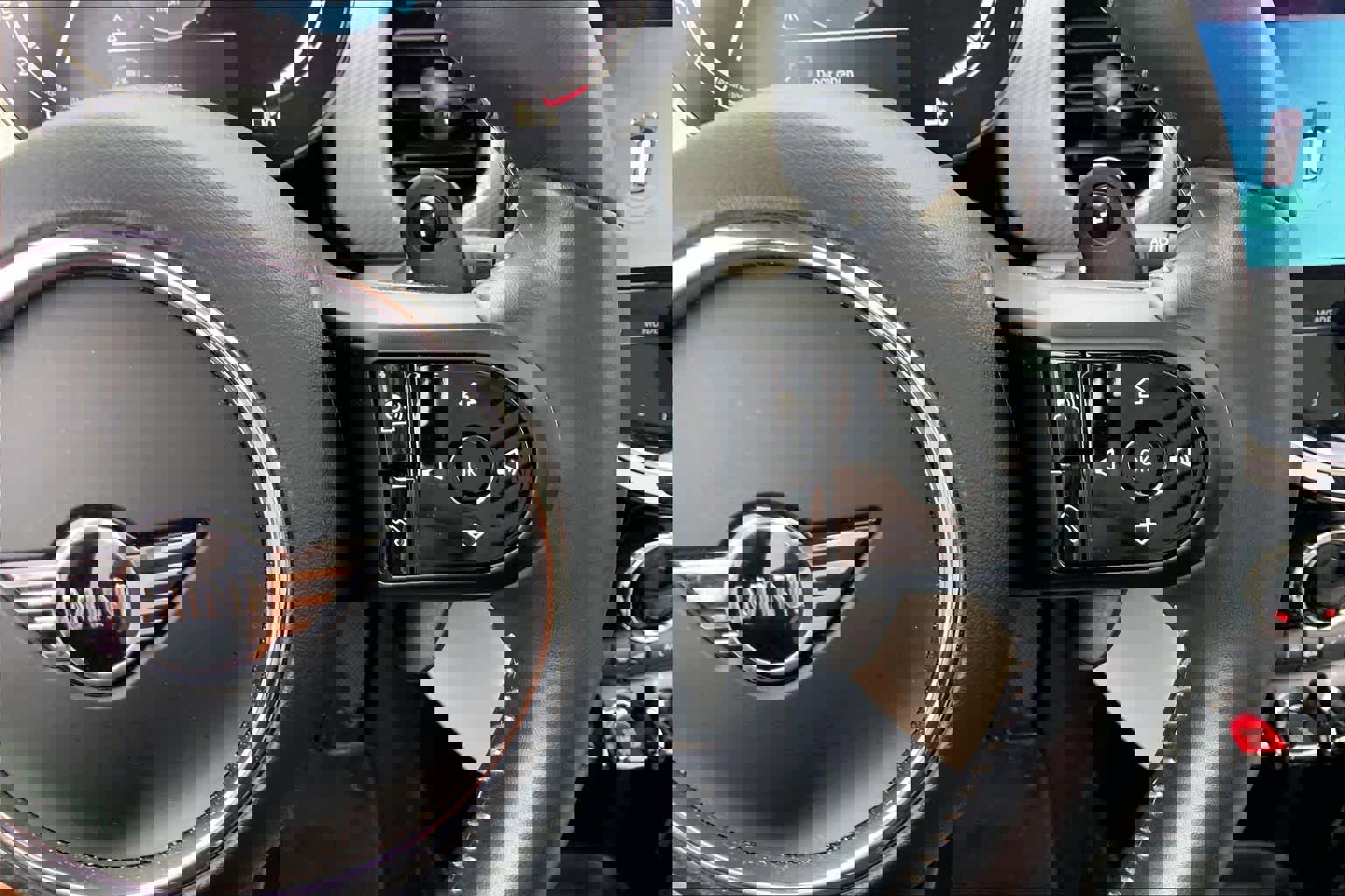 Used 2024 MINI Cooper S w/ Signature Upholstery Package image 25