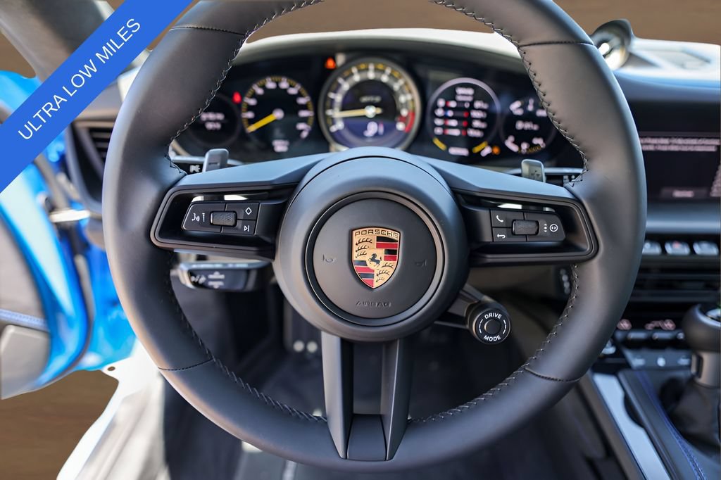 Used 2022 Porsche 911 GT3 RWD image 13