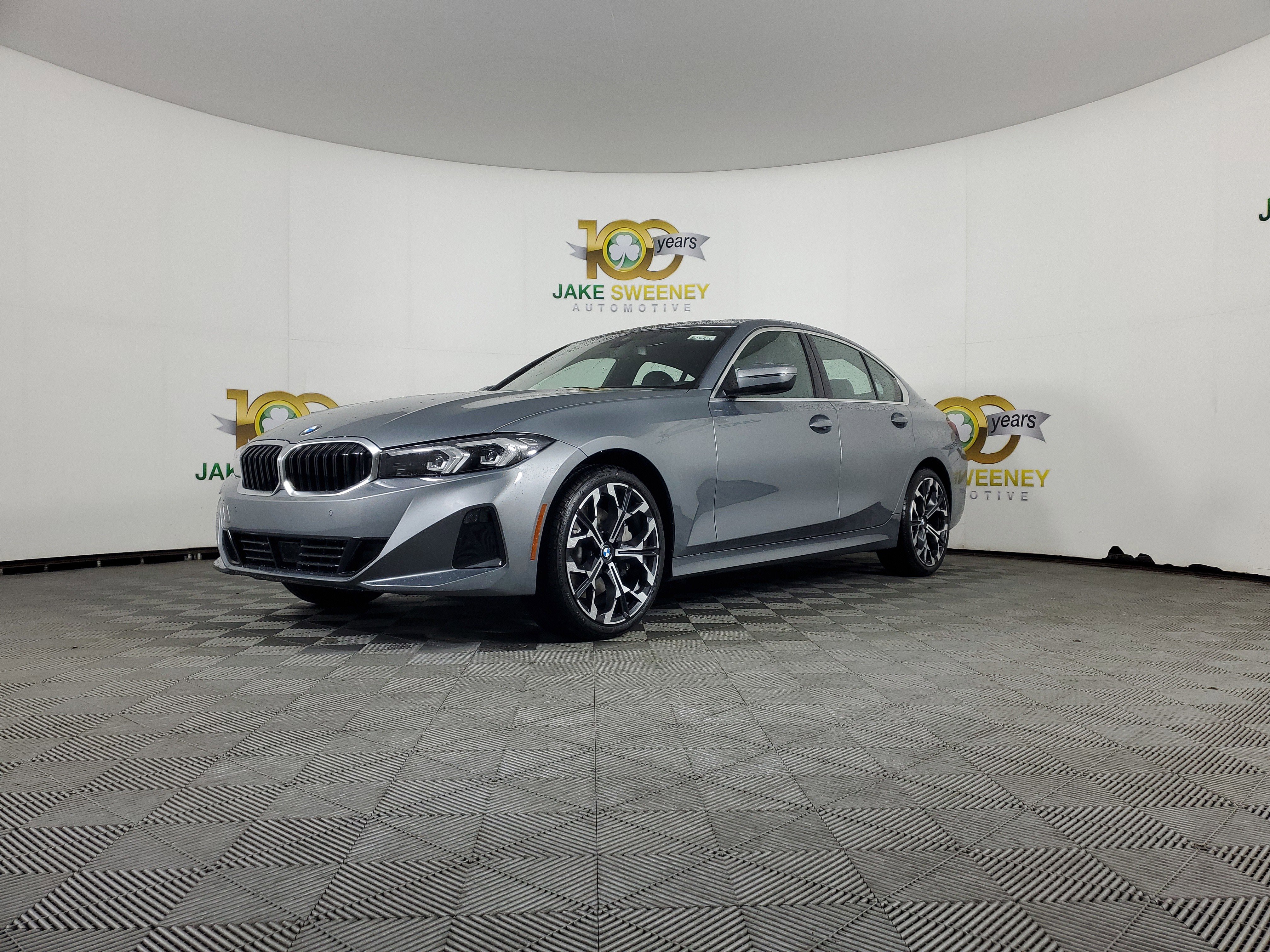 New 2025 BMW 330i xDrive Sedan w/ Premium Package image 3