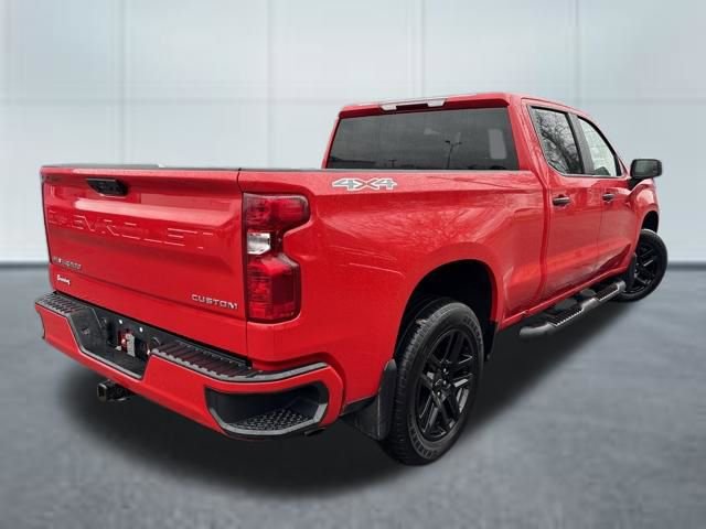 Used 2023 Chevrolet Silverado 1500 Custom AWD/4WD image 4