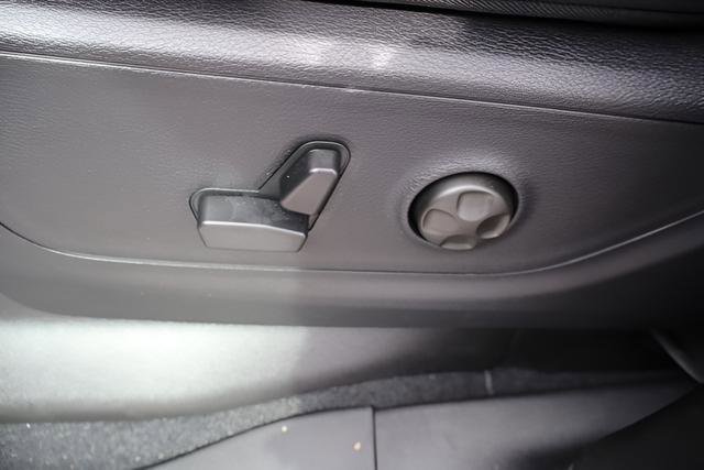 New 2026 RAM 1500 RHO image 17