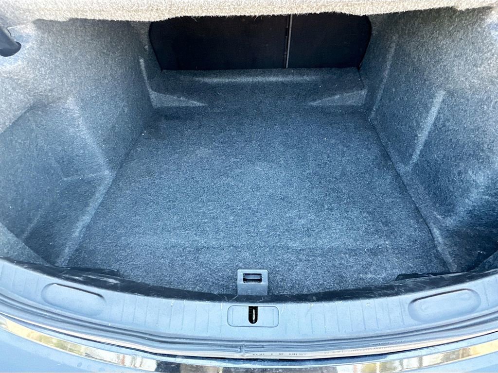 Used 2019 Chevrolet Impala LT image 24