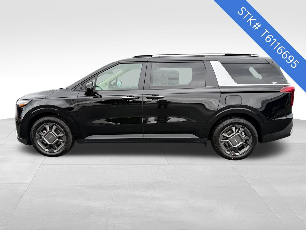 New 2026 Kia Carnival EX image 4