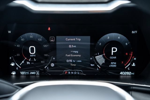 Used 2024 GMC Canyon Elevation AWD/4WD image 18