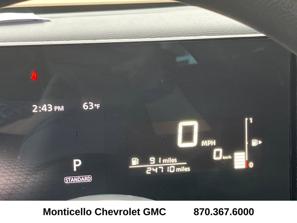 Used 2025 Nissan Kicks S AWD/4WD image 12