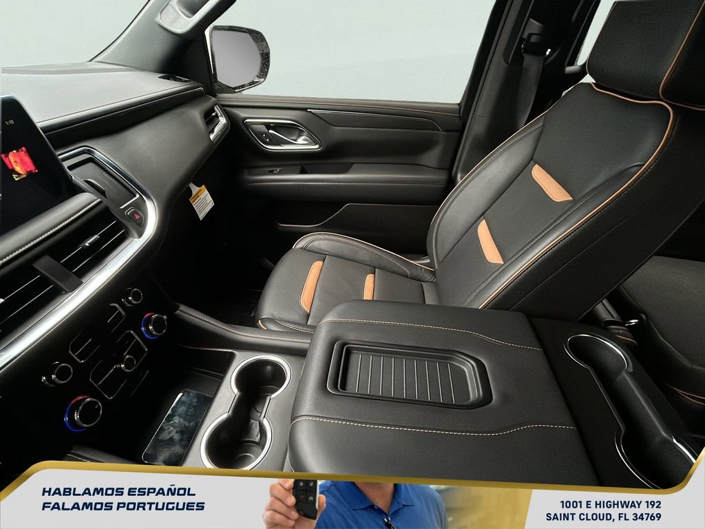 Used 2024 GMC Yukon XL AT4 w/ Technology Package image 24