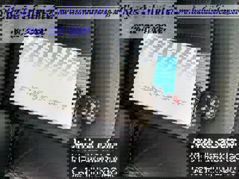 Used 2004 Chevrolet Corvette Coupe w/ Roof Package RWD image 30