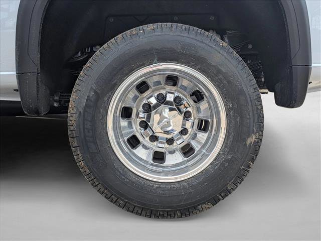 New 2026 GMC Sierra 3500 Denali w/ Denali Reserve Package image 10