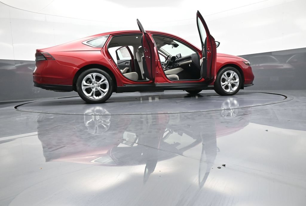Certified 2023 Honda Accord LX image 47