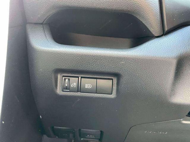 Certified 2025 Toyota RAV4 LE AWD/4WD image 20