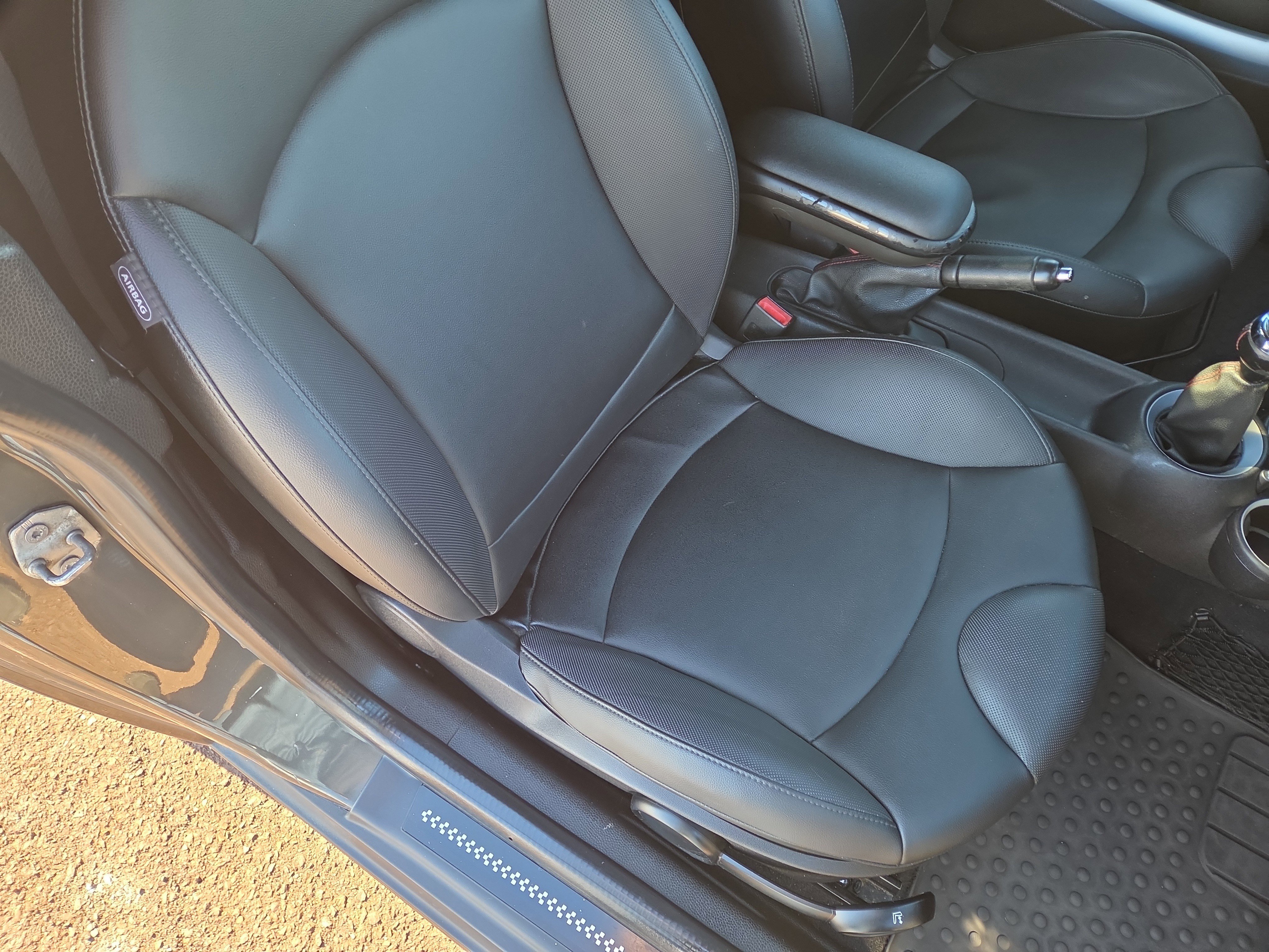 Used 2015 MINI Cooper Roadster S image 16