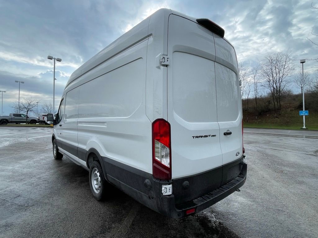 New 2026 Ford Transit 250 148 High Roof Extended image 5