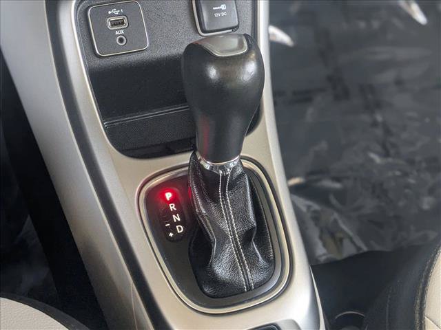 Used 2019 Jeep Compass Latitude FWD image 12
