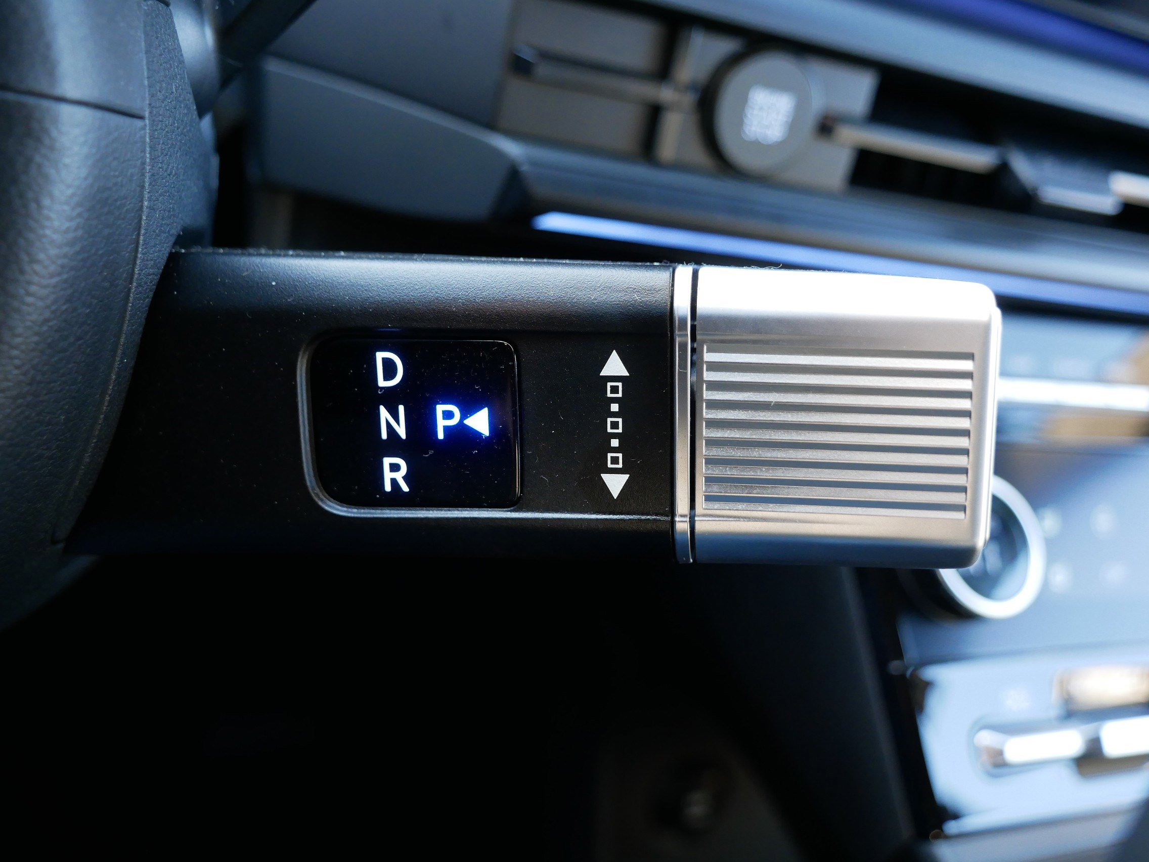 Used 2025 Hyundai Santa Fe Calligraphy image 24