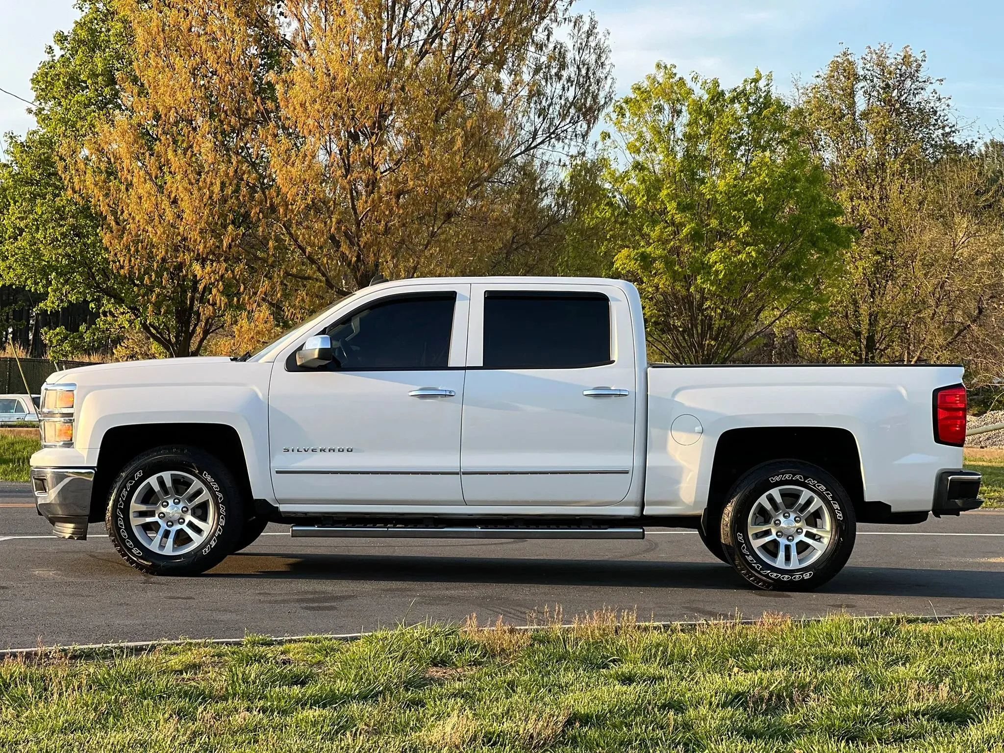 Used 2014 Chevrolet Silverado 1500 LT w/ All Star Edition RWD image 2