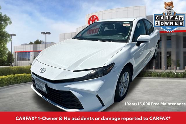 Used 2025 Toyota Camry LE FWD image 2