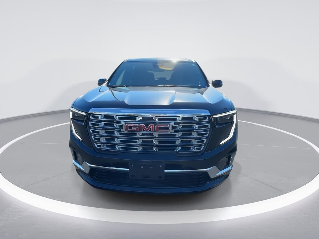 Used 2024 GMC Acadia Denali w/ Super Cruise Package image 3
