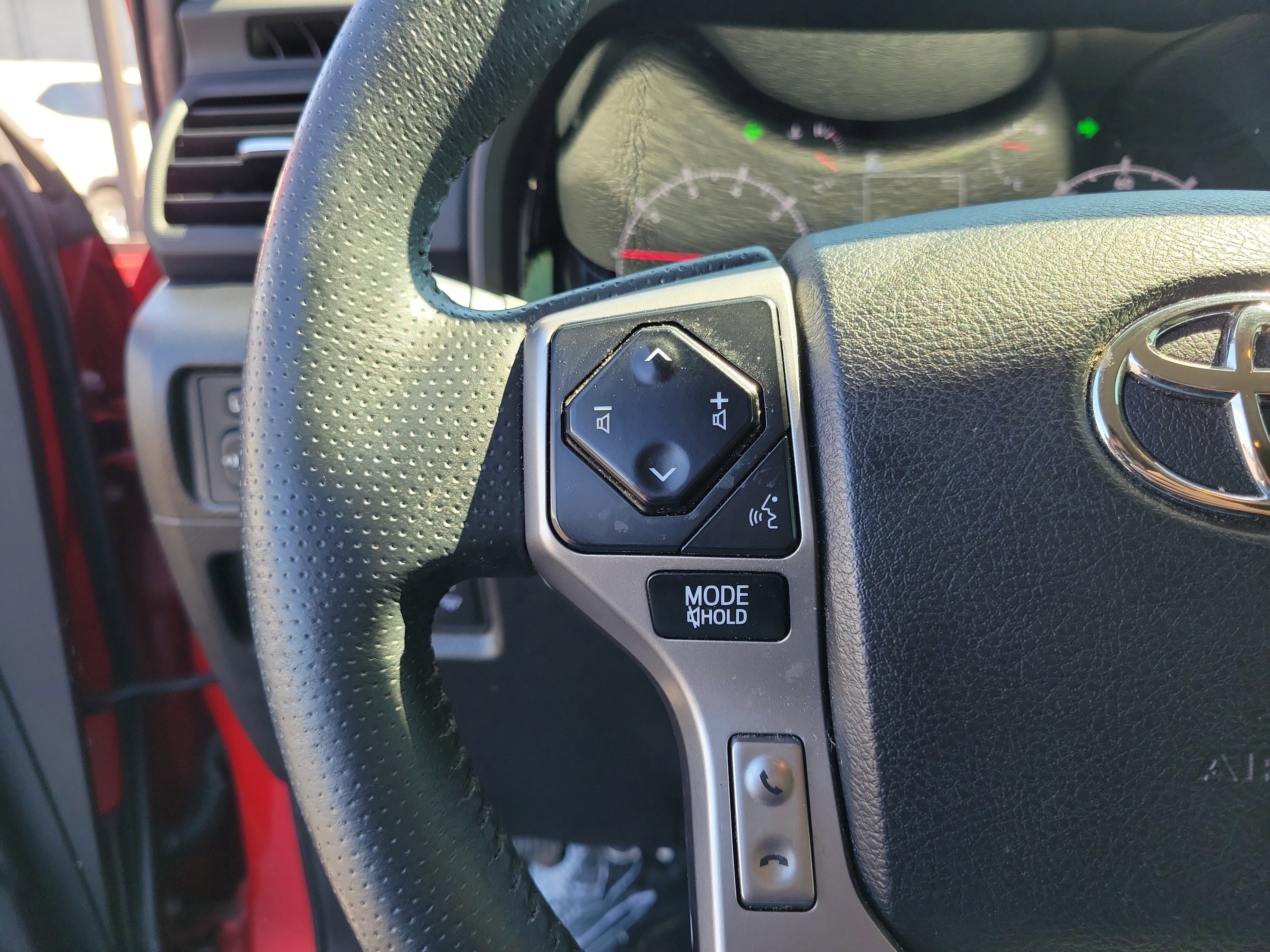 Used 2023 Toyota 4Runner SR5 image 22