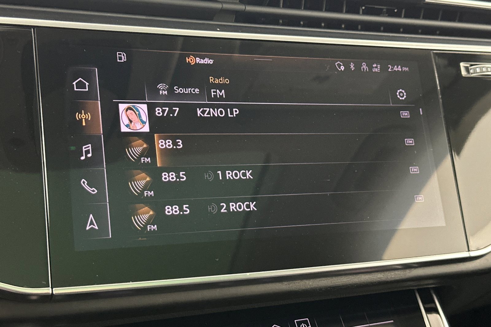 Used 2023 Audi Q8 Premium Plus w/ Premium Plus Package image 17