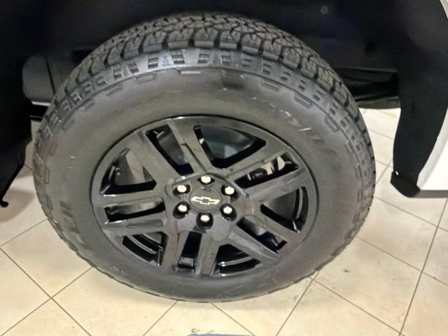 New 2026 Chevrolet Silverado 1500 Custom AWD/4WD image 27