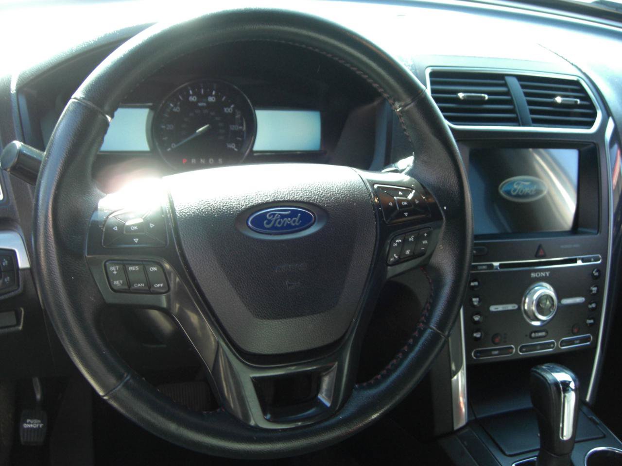 Used 2018 Ford Explorer Sport AWD/4WD image 11
