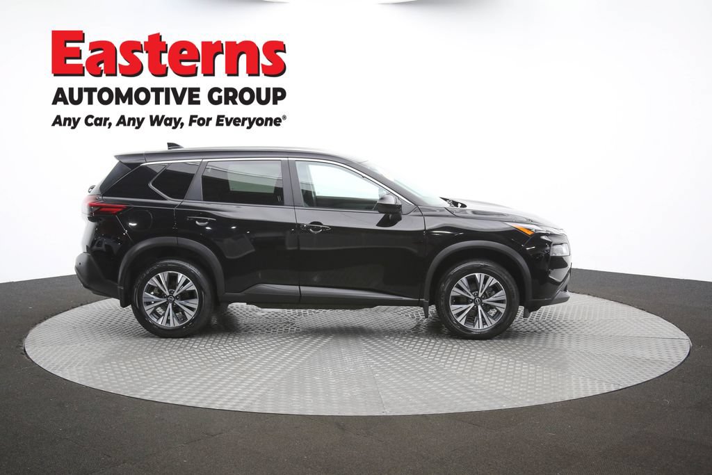 Used 2023 Nissan Rogue SV AWD/4WD image 45