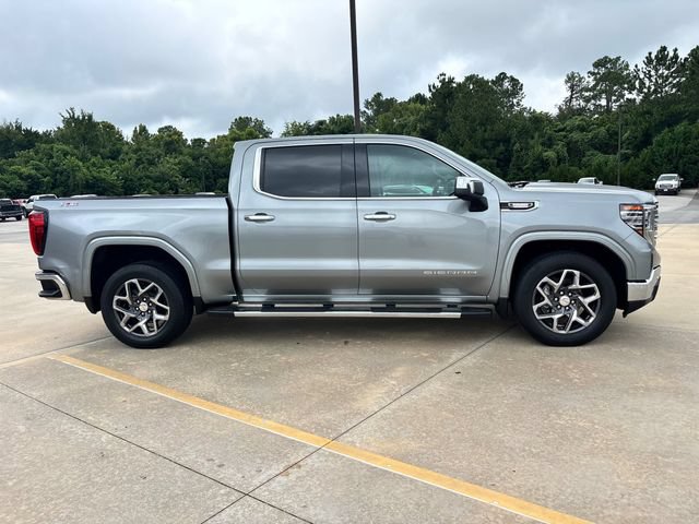Used 2023 GMC Sierra 1500 SLT w/ SLT Premium Plus Package AWD/4WD image 4