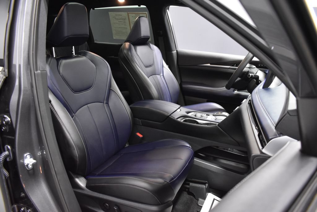 Used 2026 INFINITI QX60 Sport w/ Dark Cargo Package AWD/4WD image 14
