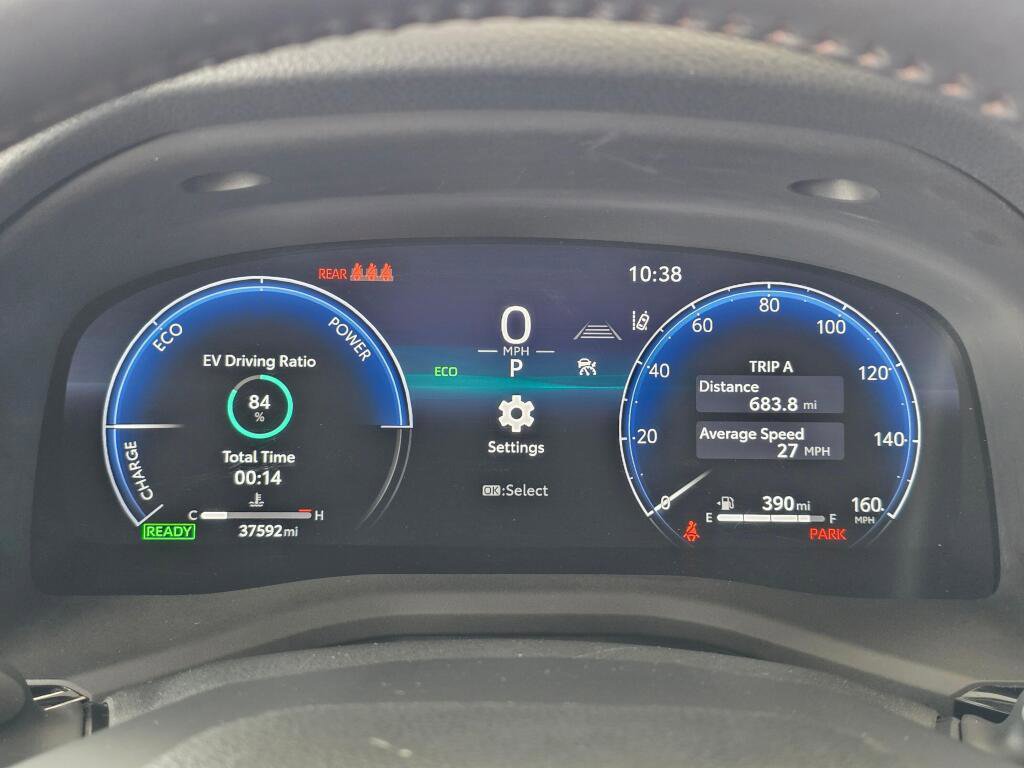 Used 2025 Toyota Camry XLE FWD image 28
