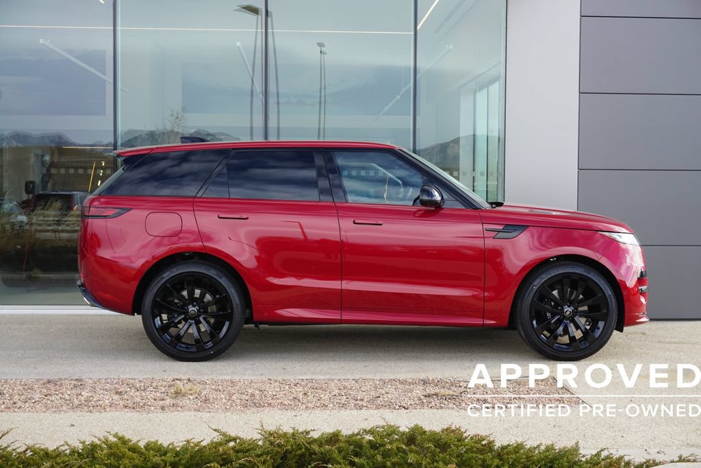Used 2025 Land Rover Range Rover Sport Dynamic SE AWD/4WD image 7