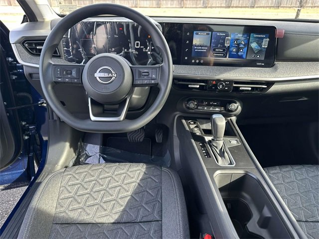 New 2026 Nissan Kicks SV image 17