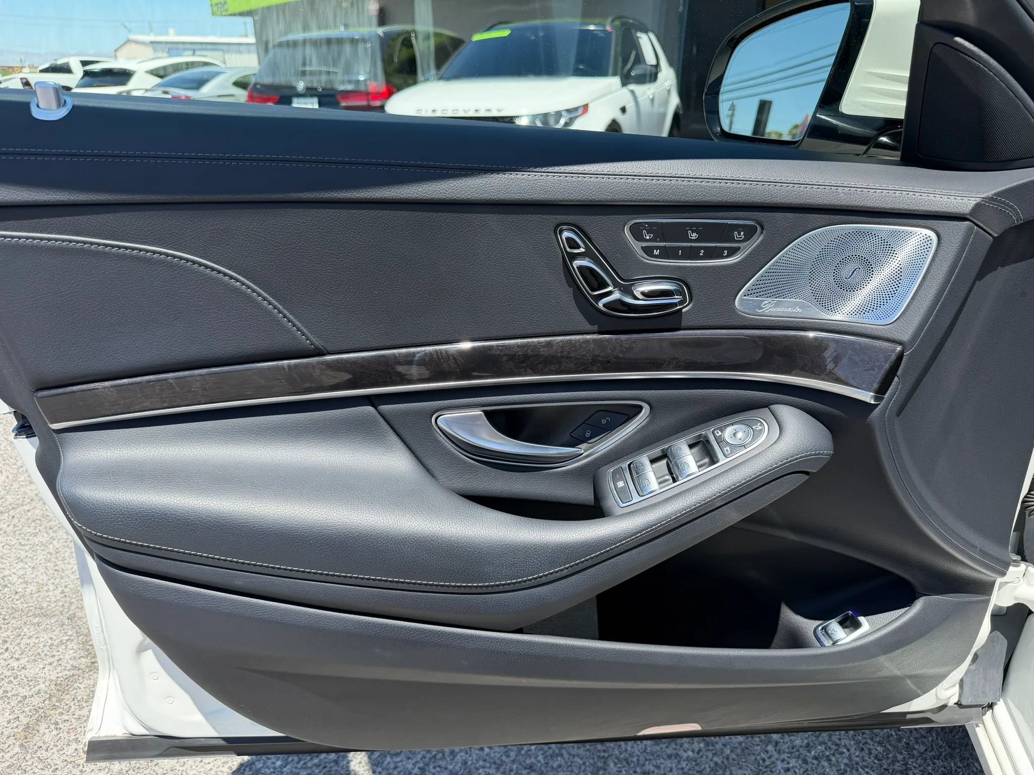 Used 2020 Mercedes-Benz S 450 Sedan image 13