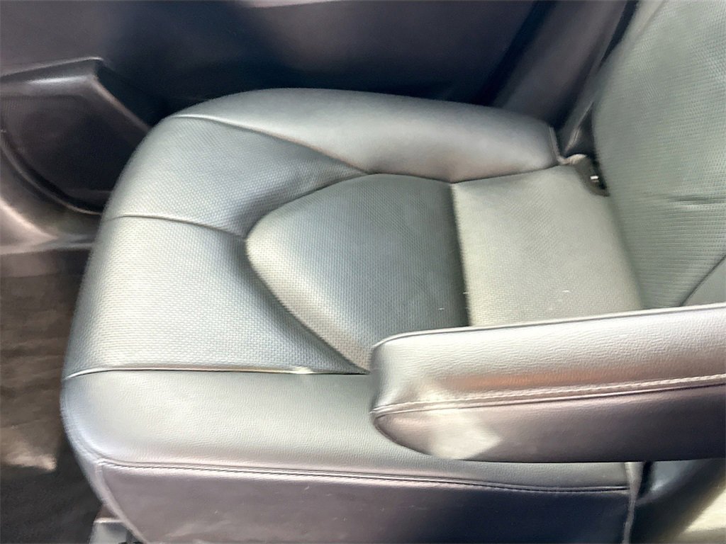 Used 2021 Toyota Highlander Limited image 28