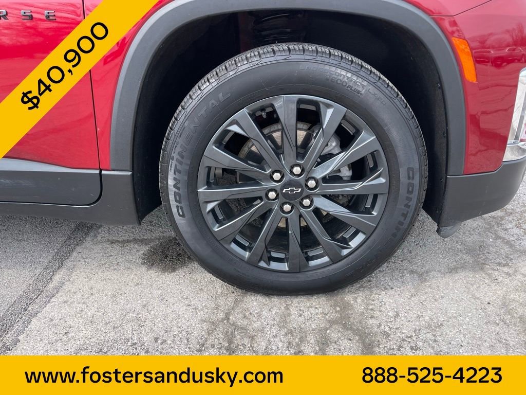 Used 2023 Chevrolet Traverse RS image 12