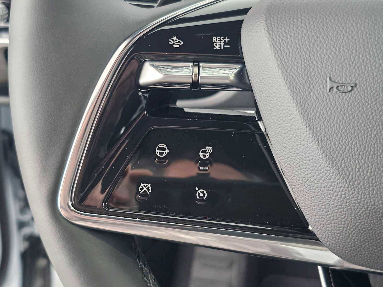 New 2026 Cadillac Lyriq Sport image 27