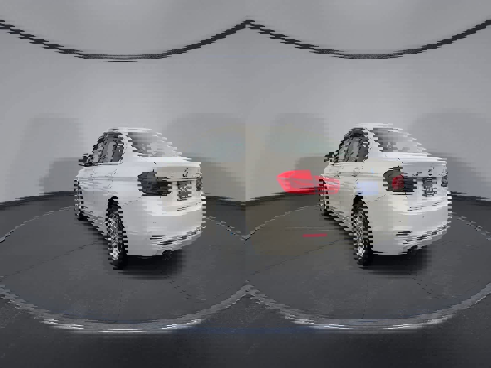 Used 2018 BMW 330i xDrive Sedan image 6