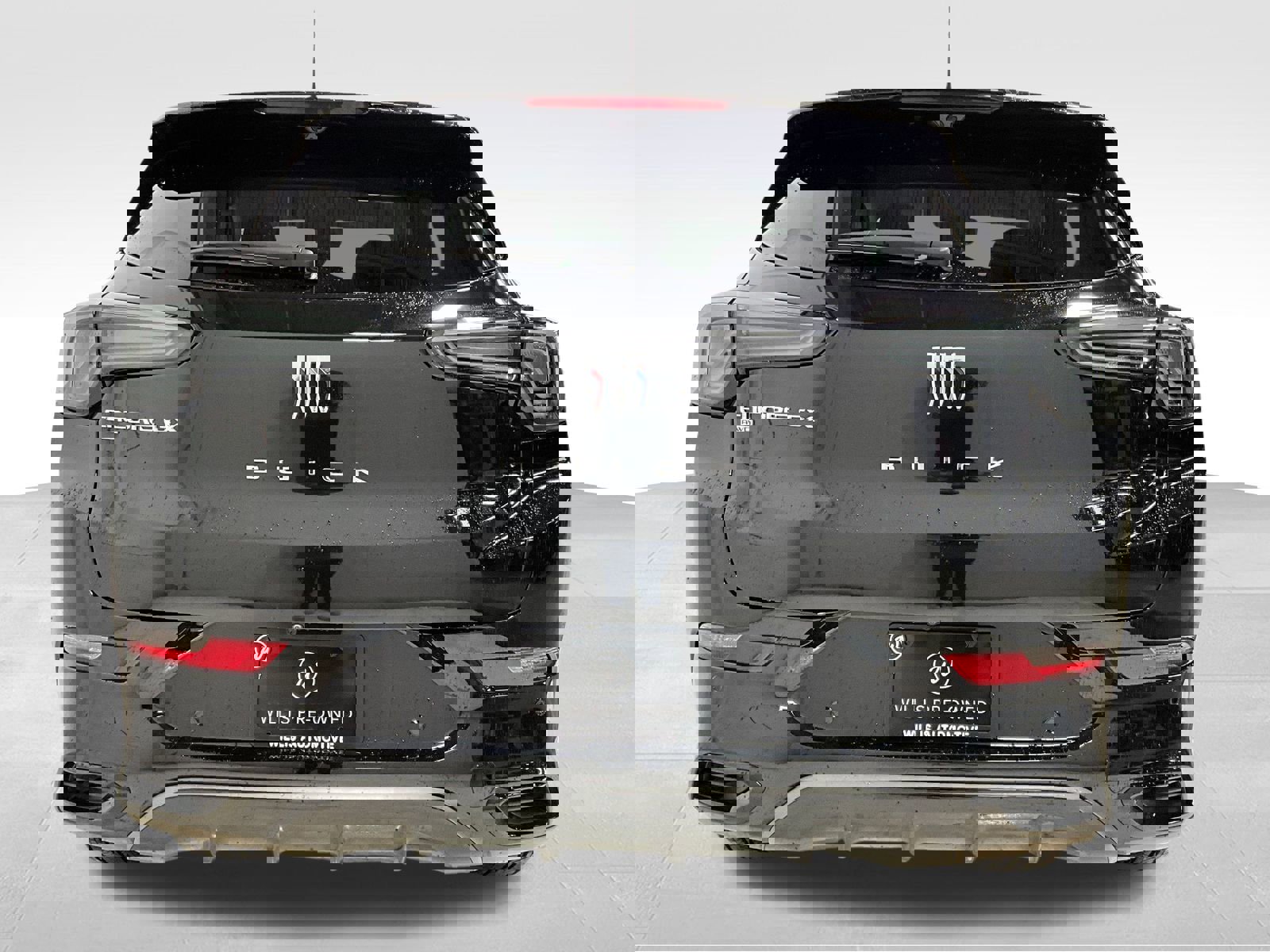 Used 2025 Buick Encore GX Avenir w/ Avenir Technology Package image 5