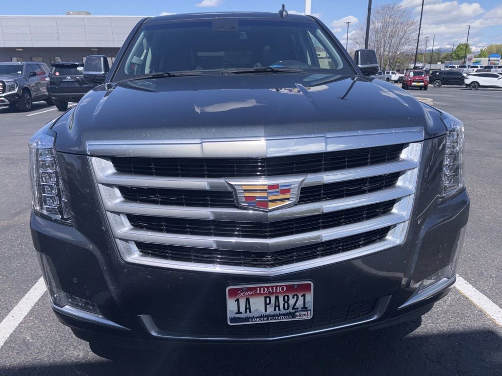 Used 2019 Cadillac Escalade Luxury image 6