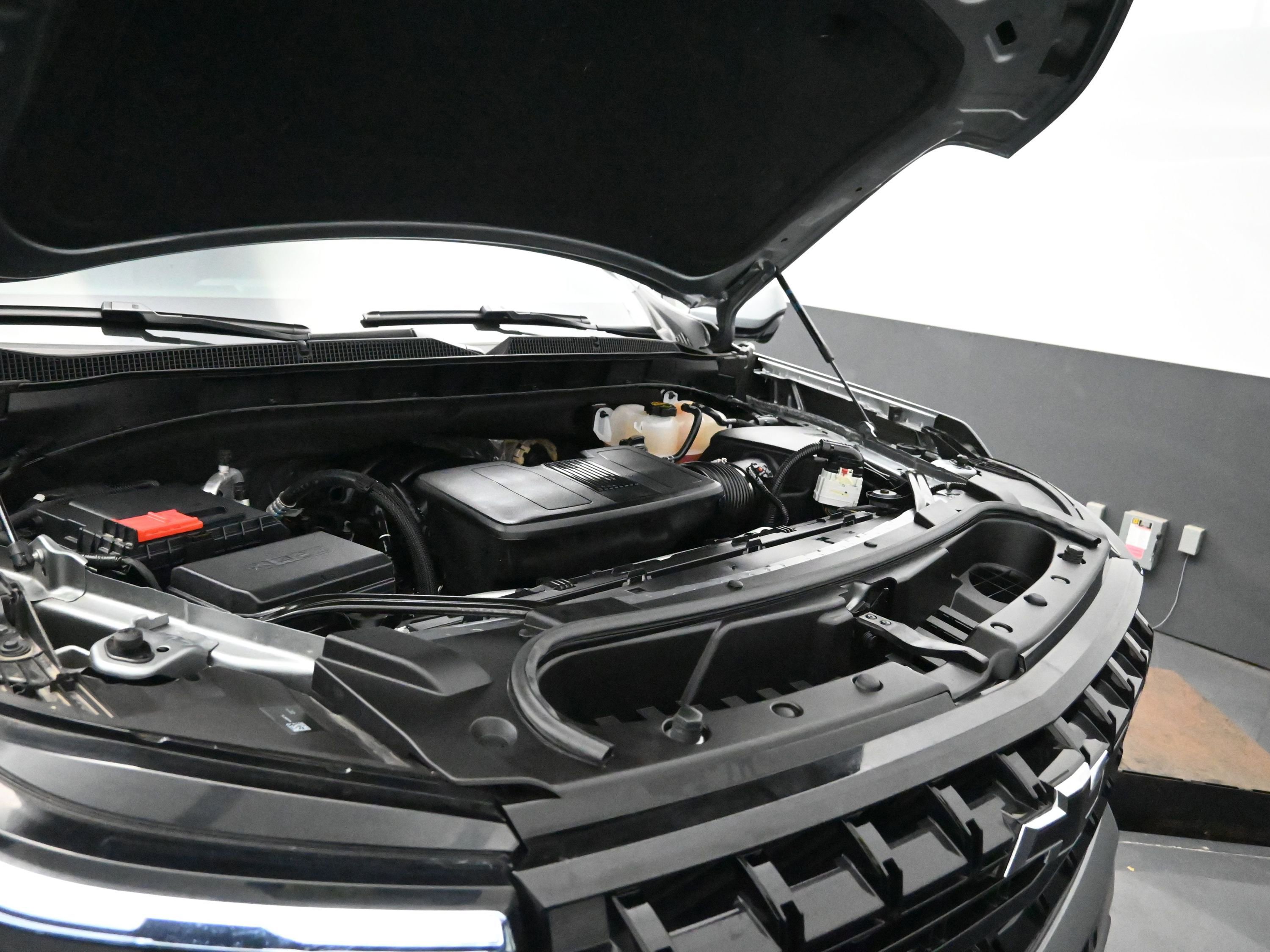 Certified 2025 Chevrolet Tahoe Z71 image 23