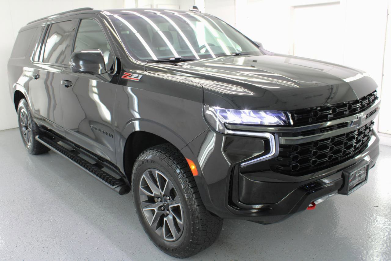 Used 2021 Chevrolet Suburban Z71 w/ Z71 Signature Package AWD/4WD image 11
