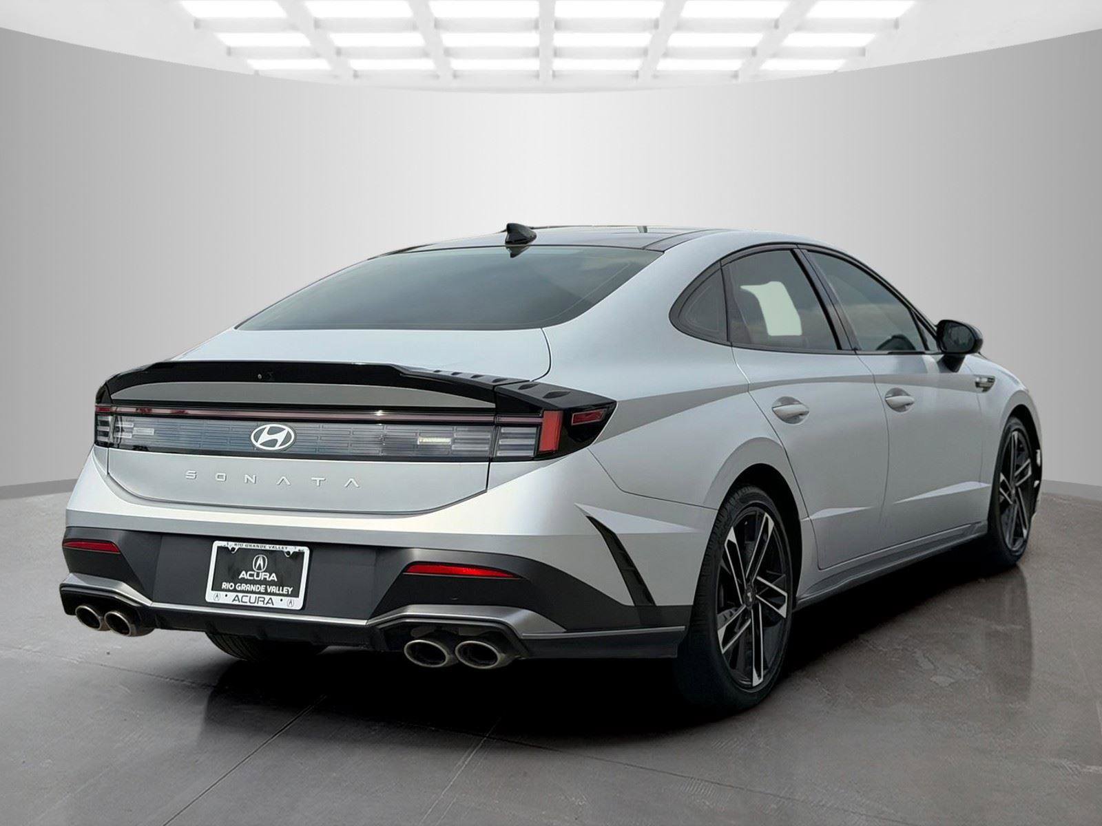 Used 2024 Hyundai Sonata N Line image 3