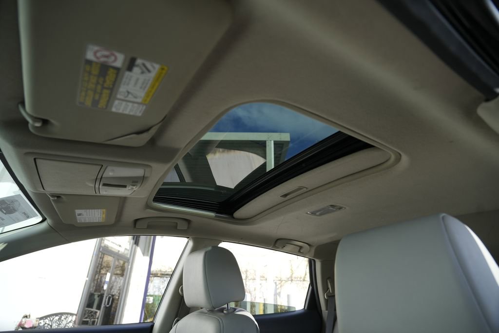 Used 2008 Nissan Rogue SL w/ Premium Pkg image 15