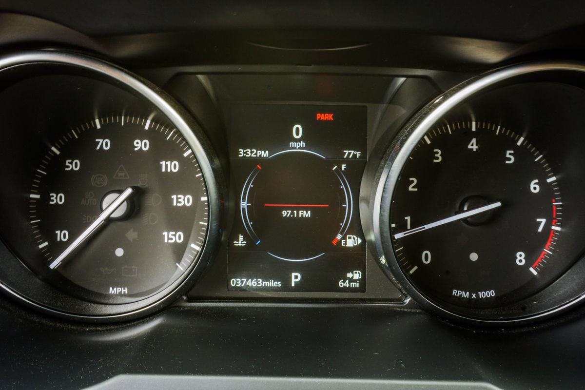 Used 2018 Land Rover Range Rover Evoque SE AWD/4WD image 26