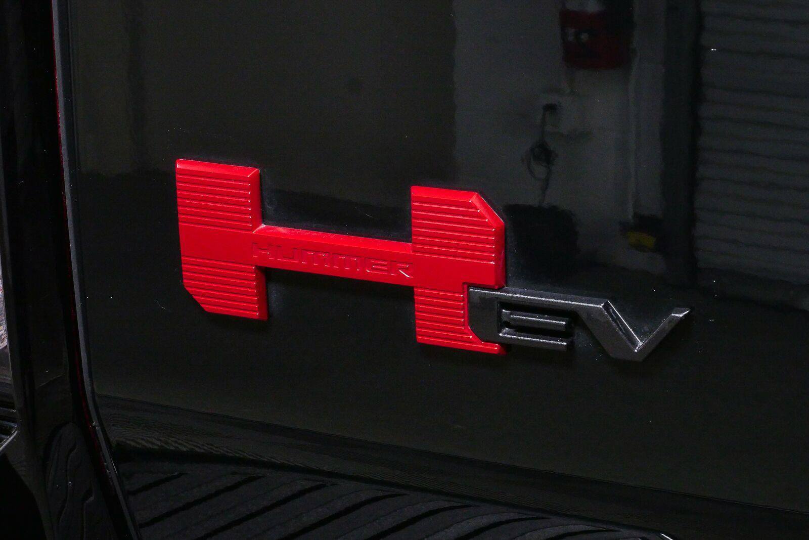 Used 2024 GMC Hummer EV 2X w/ LPO, Illumination Package AWD/4WD image 34