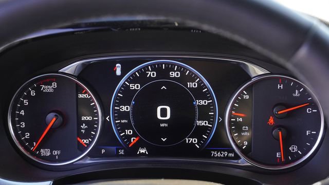 Used 2023 Chevrolet Traverse Premier w/ LPO, Floor Liner Package image 34