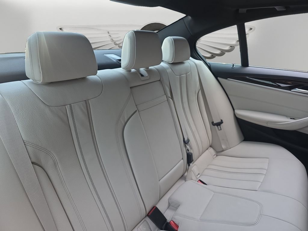 Used 2019 BMW 530i w/ Convenience Package RWD image 13