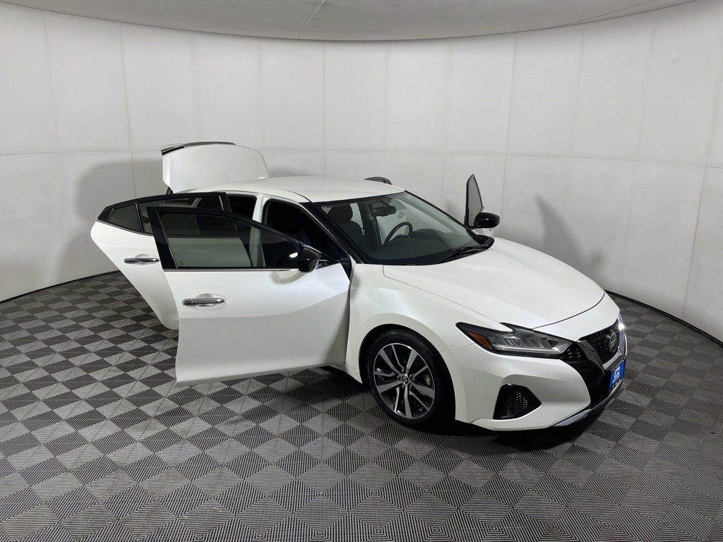 Used 2019 Nissan Maxima 3.5 S w/ Floor Mat Group image 8