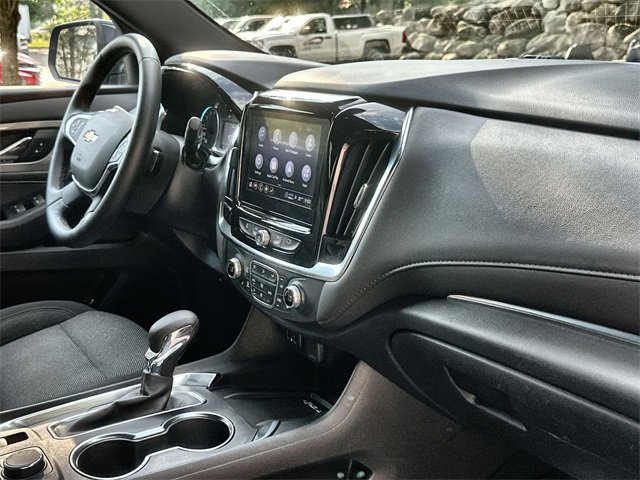 Certified 2023 Chevrolet Traverse LT image 30